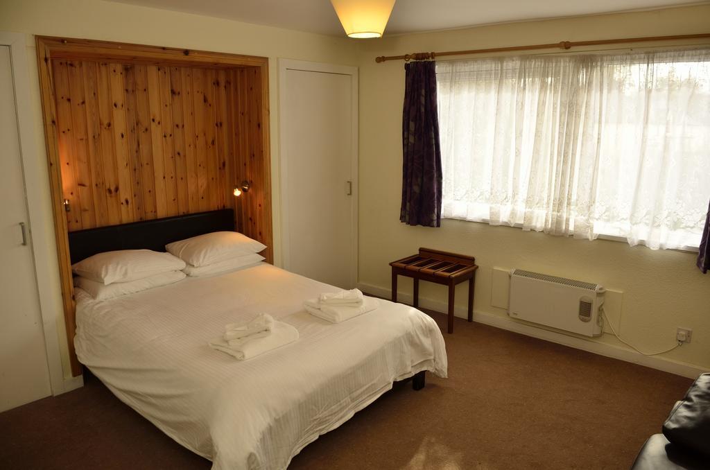 Spean Bridge Hotel ภายนอก รูปภาพ